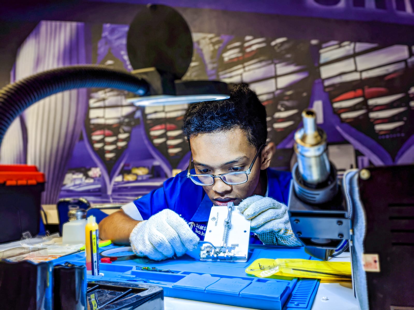 Menengok Uji Kompetensi Samsung Technician SMK Islam 1&hellip;
